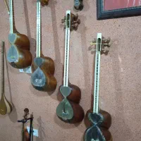 تار سه تار تعدای ۳۰ساله حرفه ای و قدیمی مناسب اجرا