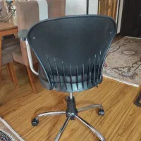 صندلی چرخدار اداری سالم