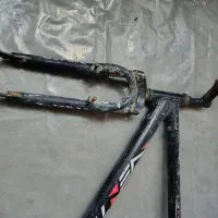 تنه ۲۶|دوچرخه، اسکیت، اسکوتر|خاش, |دیوار