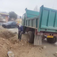 حمل خاک ونخاله با خاور کمپرسی. تهیه مصالح ساختمانی