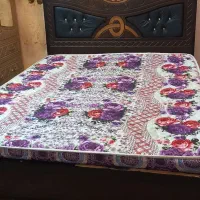 تخت دونفره همراه با خوشخواب،کف تخت و..