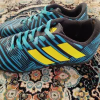 کفش فوتبال آدیداس سایز 35/‌36|کیف، کفش، کمربند|اسلام‌شهر, شهرک قائمیه|دیوار
