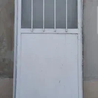 درب اهنی ورق سنگین همراه چارچوب ابعاد ۸۰در۱۹۳