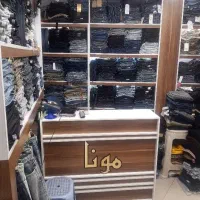 ب یک همکار خانم جهت کار در شلوار فروشی نیازمندیم