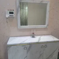 کنسول و آینه