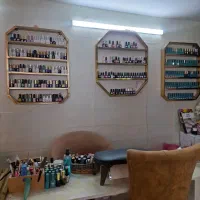 اجاره میز ناخن