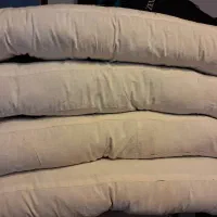 پشتی ولحاف کاملا سالم بدون عیب وایراد