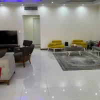 فروش آپارتمان ۱۳۰ متری ۲ خوابه در شهرک گلها|فروش آپارتمان|تهران, شهرک گلها (تهرانسر)|دیوار
