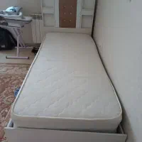 تخت خواب یک نفره