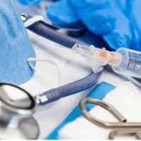 خانم جهت کار در تزریقات