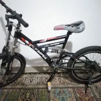 دوچرخه12و20|دوچرخه، اسکیت، اسکوتر|صدرا-فارس, فاز ۱|دیوار