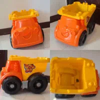 ماشین بچگانه در حد نو