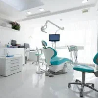 استخدام نیروی آقا دندان پزشکی
