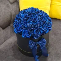 دسته گل و باکس زیبا