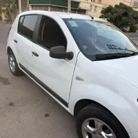رنو ساندرو دنده‌ای، مدل ۱۳۹۵|خودرو سواری و وانت|کرج, مهرشهر - فاز ۴|دیوار