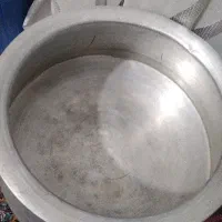 استکان نعلبکی طلایی ومقداری وسایل|ظروف سرو و پذیرایی|شیراز, کوشک میدان|دیوار