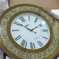 ساعت دیواری