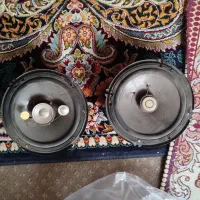 یک میدرنج با یک جفت باند گرد|قطعات یدکی و لوازم جانبی|قم, پشت انبار نفت|دیوار