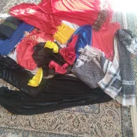 تعدای لباس تعزیه خوانی