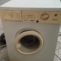 ماشین لباسشویی و خشک کن پنج کیلویی آزمایش