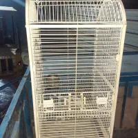 یه عدد قفس درحد چرخدار