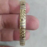 النگو طلا ۲۰۰ بالای تابلو