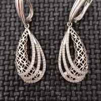 گوشواره بدل نقره ای