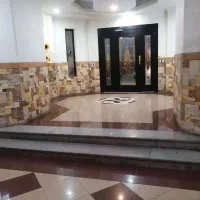 100 متر / دو خواب / لابی و سرایداری