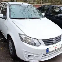 ساینا سفید ۹۹|خودرو سواری و وانت|تهران, مینای شمالی (مخبر)|دیوار