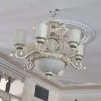 لوستر و آینه و کنسول