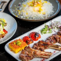 جذب فوری آقا در رستوران/با تمام امکانات وحقوق بالا|استخدام خدمات فروشگاه و رستوران|تهران, نیاوران|دیوار