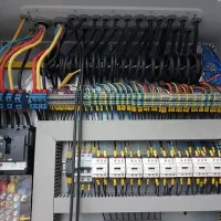 اتوماسیون صنعتی PLC برنامه‌نویسی تابلو برق اینورتر|خدمات پیشه و مهارت|تهران, لاله زار|دیوار
