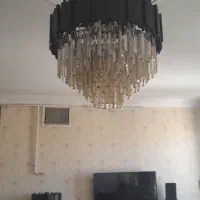 یو عدد ساعت پایه دار ایستاده ویک لوستر کریستال|لوستر و چراغ آویز|بروجرد, |دیوار