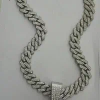 گردنبند فول نگین