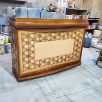 کارگر رنگ کار نیمه ماهر و کارگر ساده خانم و اقا