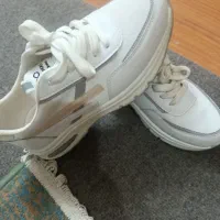 کفش اسپرت دخترانه نو سایز ۳۸ بفروش می رسد|کیف، کفش، کمربند|پیر بکران, |دیوار