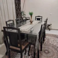 میز نهار خوری هشت نفره با کیفیت و نو