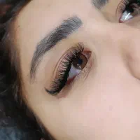 اکستنشن مژه فقط 390 و کاشت مژه بوته ای 220|خدمات آرایشگری و زیبایی|شیراز, فضل‌آباد|دیوار