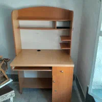 میز کامپیوتر