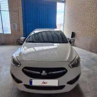 شاهین ۴۰۱  سانروف دار  بدون رنگ