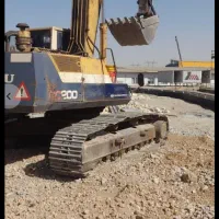 کوماتسو خط ۵  ۲۰۰