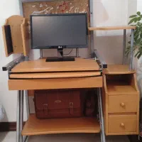 میز کامپیوتر وتحریر