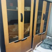 دو عدد کتابخانه چوبی سالم در حد آکبند