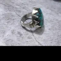 گردنبند|کلکسیون اشیاء عتیقه|میبد, |دیوار