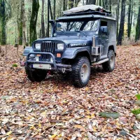 جیپ صحرا فوق سالم