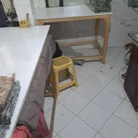 همکار خانم جهت بسته بندی لباس زنانه