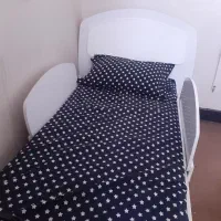 تخت تشک نوجوان