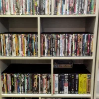 فروش کلی آرشیو منحصر به فرد فیلم و سریال|حراج|تهران, نارمک|دیوار