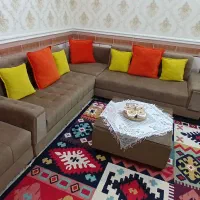 مبل ۹ نفره مازراتی فوق‌العاده تمیز و شیک|مبلمان خانگی و میز عسلی|اهواز, دغاغله|دیوار