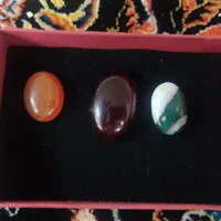 نیم‌ست‌زنجیر‌استیل‌ونگین‌انگشتر تراش‌خورده|جواهرات|سمنان, |دیوار